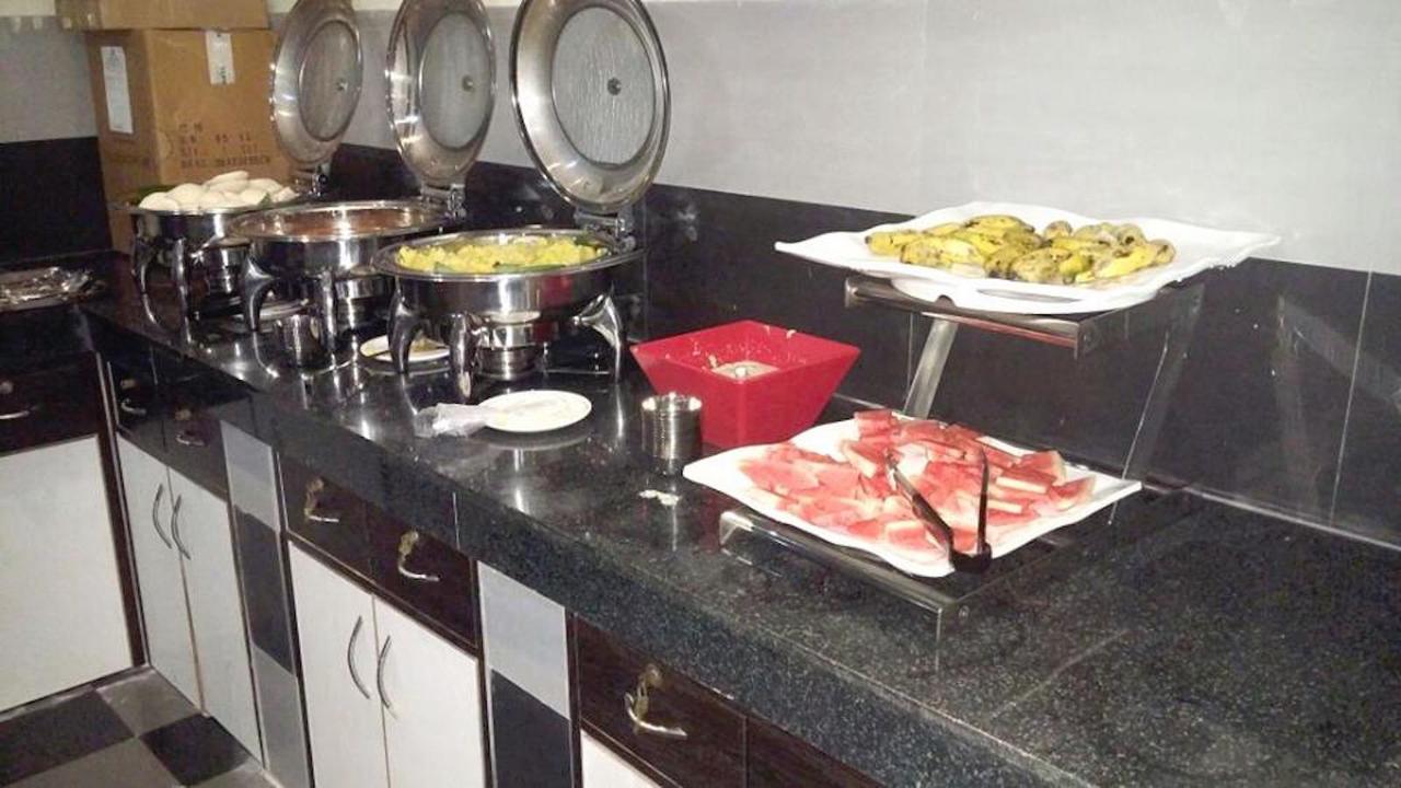 Hotel Ashlesh Манипала Экстерьер фото